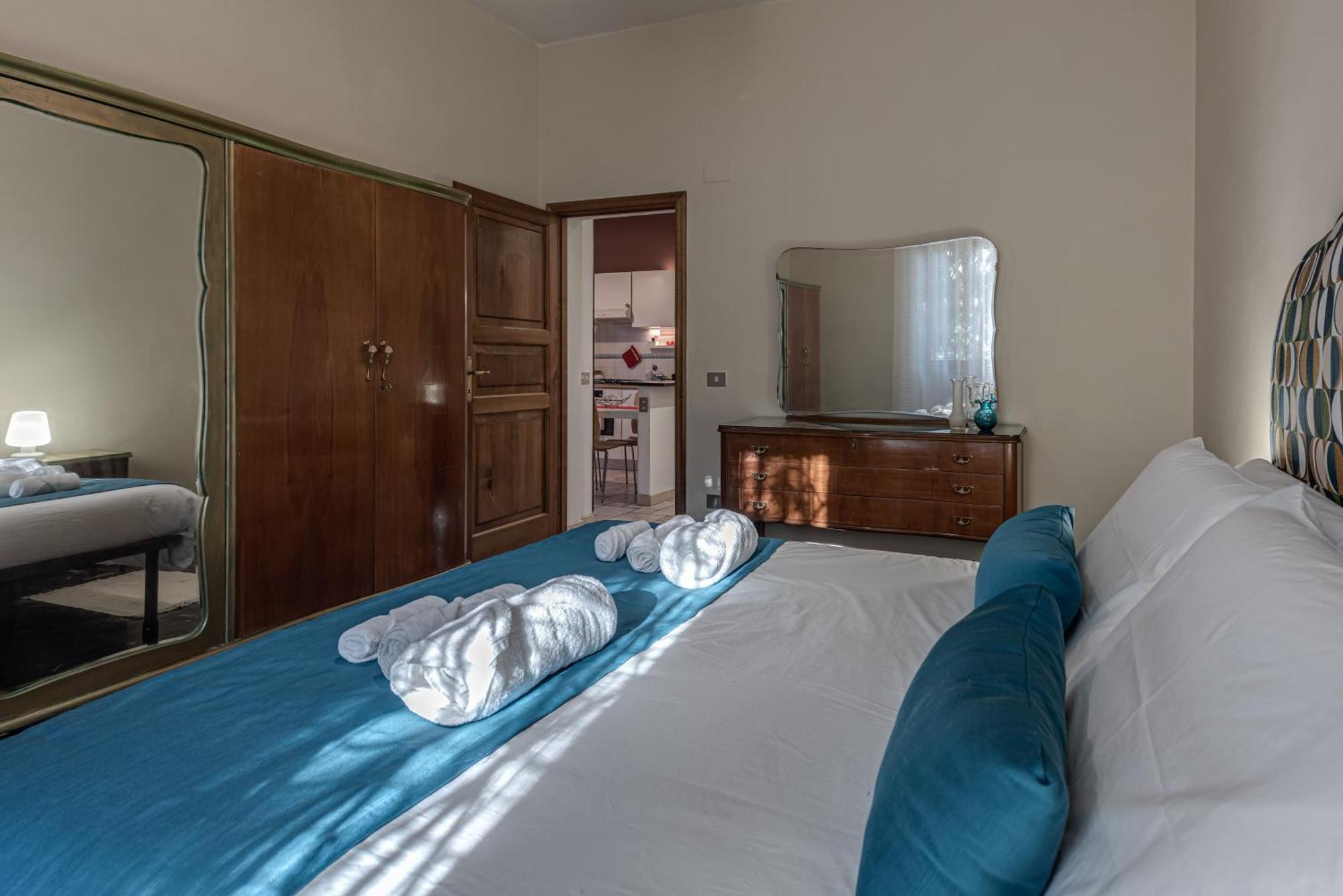 Relax In San Frediano Con Giardino Apartment Florence Ngoại thất bức ảnh