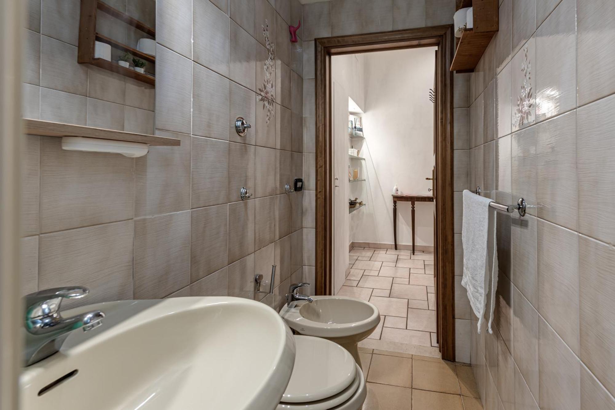 Relax In San Frediano Con Giardino Apartment Florence Ngoại thất bức ảnh